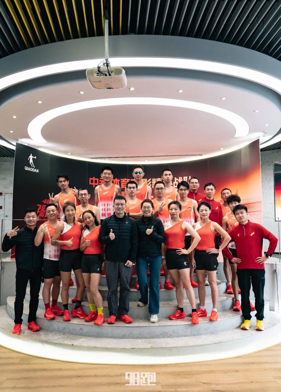战是最佳的装备测评bsport体育实(图2)