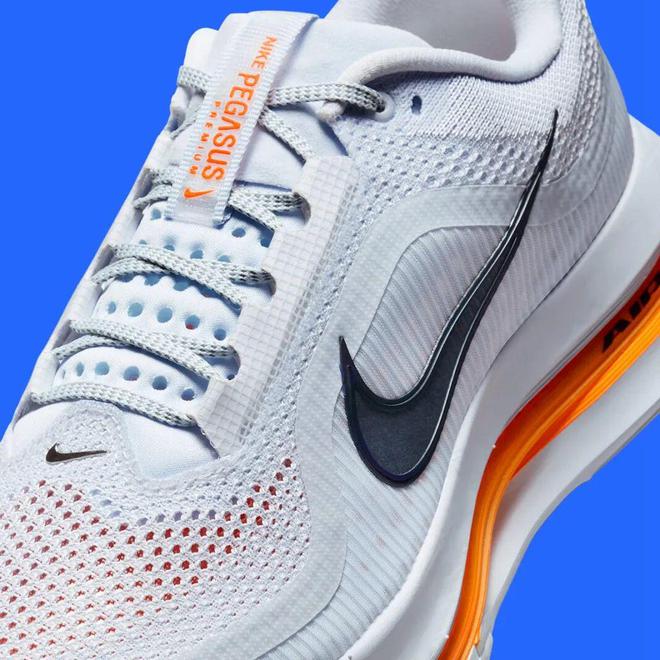 人！这双Nike跑鞋把能给的都给足了必一运动sport网页版登录配置诱(图7)