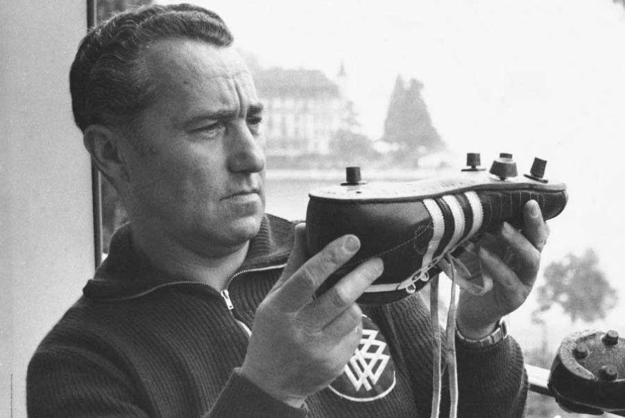 启：从单一款式到联名竞赛必一体育薄底鞋 20 开(图10)